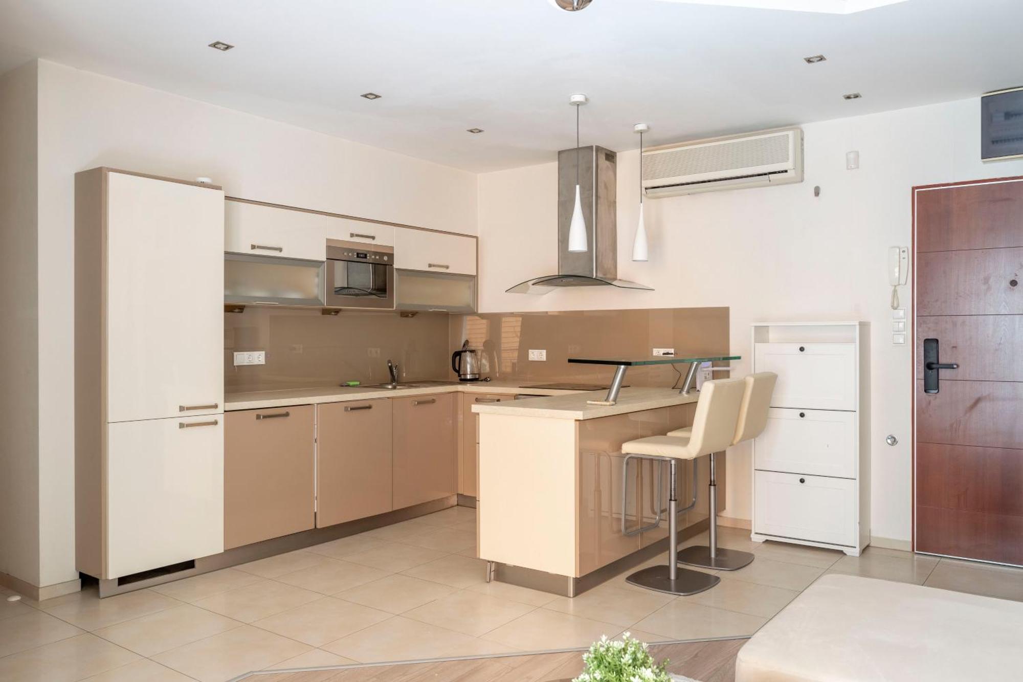 Exclusive Central Suite With Balcony By Prestige Homes Budapest Exterior photo