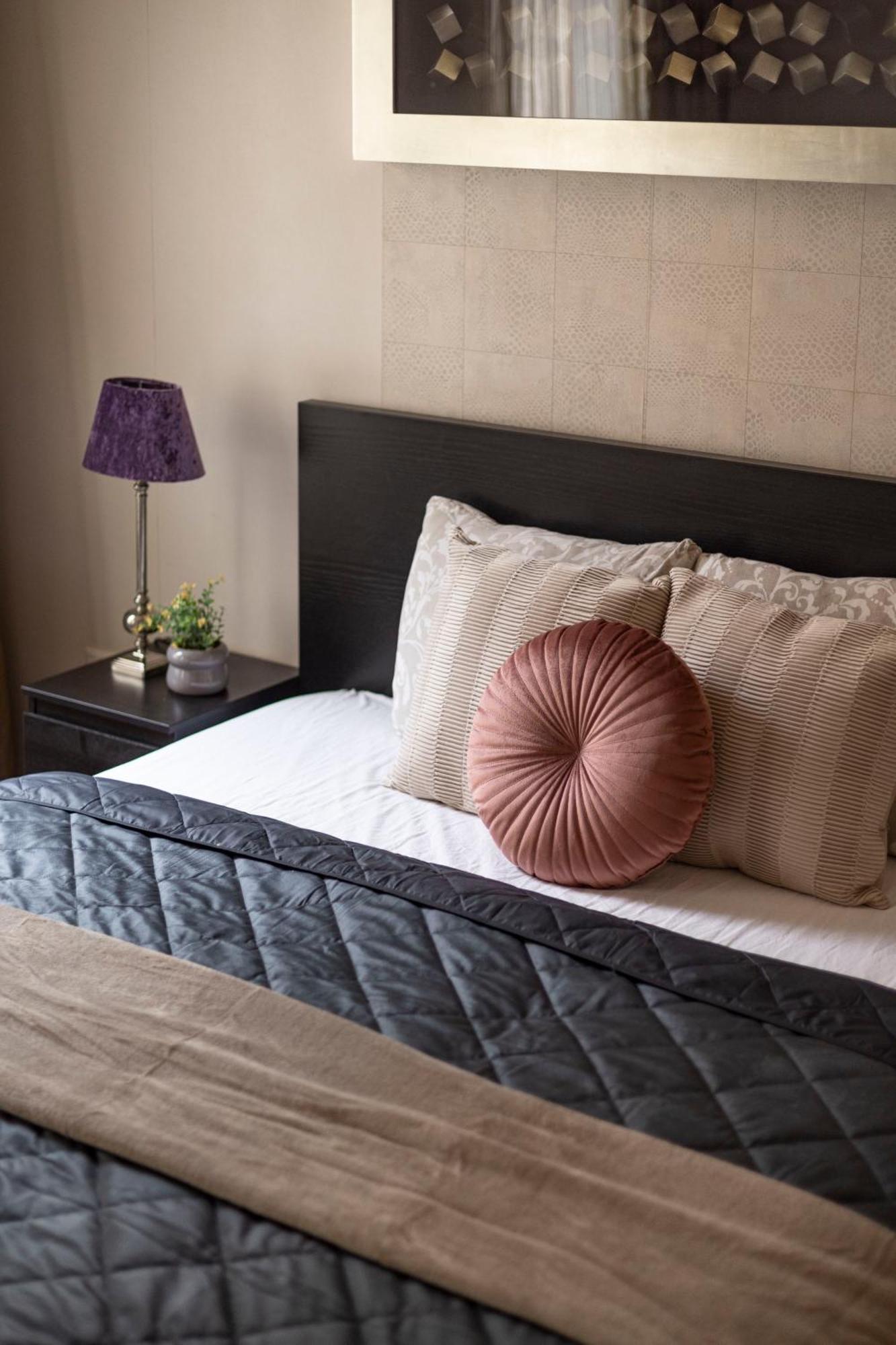 Exclusive Central Suite With Balcony By Prestige Homes Budapest Exterior photo